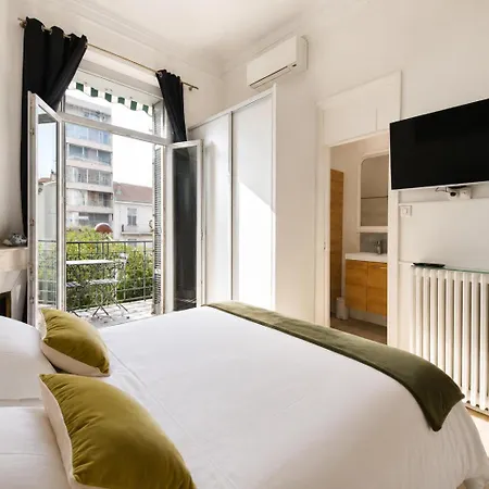 Bourgeois 3br - Terrace, Walk To Croisette And Palais