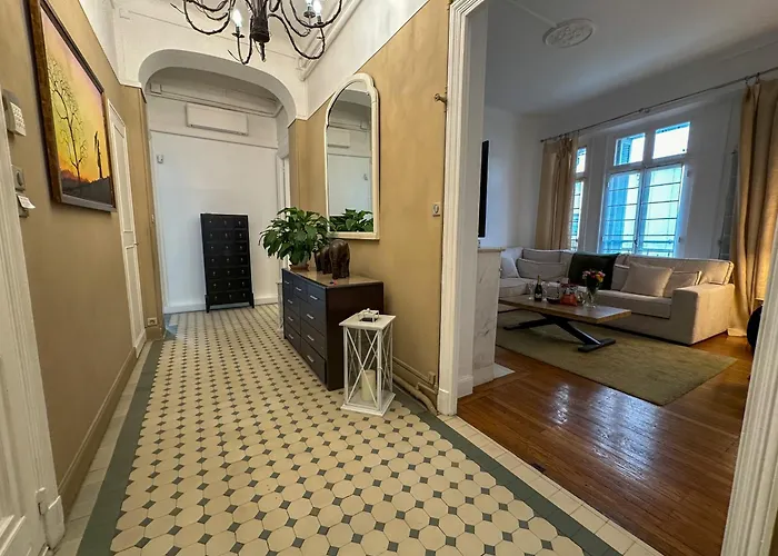 Bourgeois 3ch, 2sdb, Terrasse 70m2, Palais A 400m Apartmán Cannes